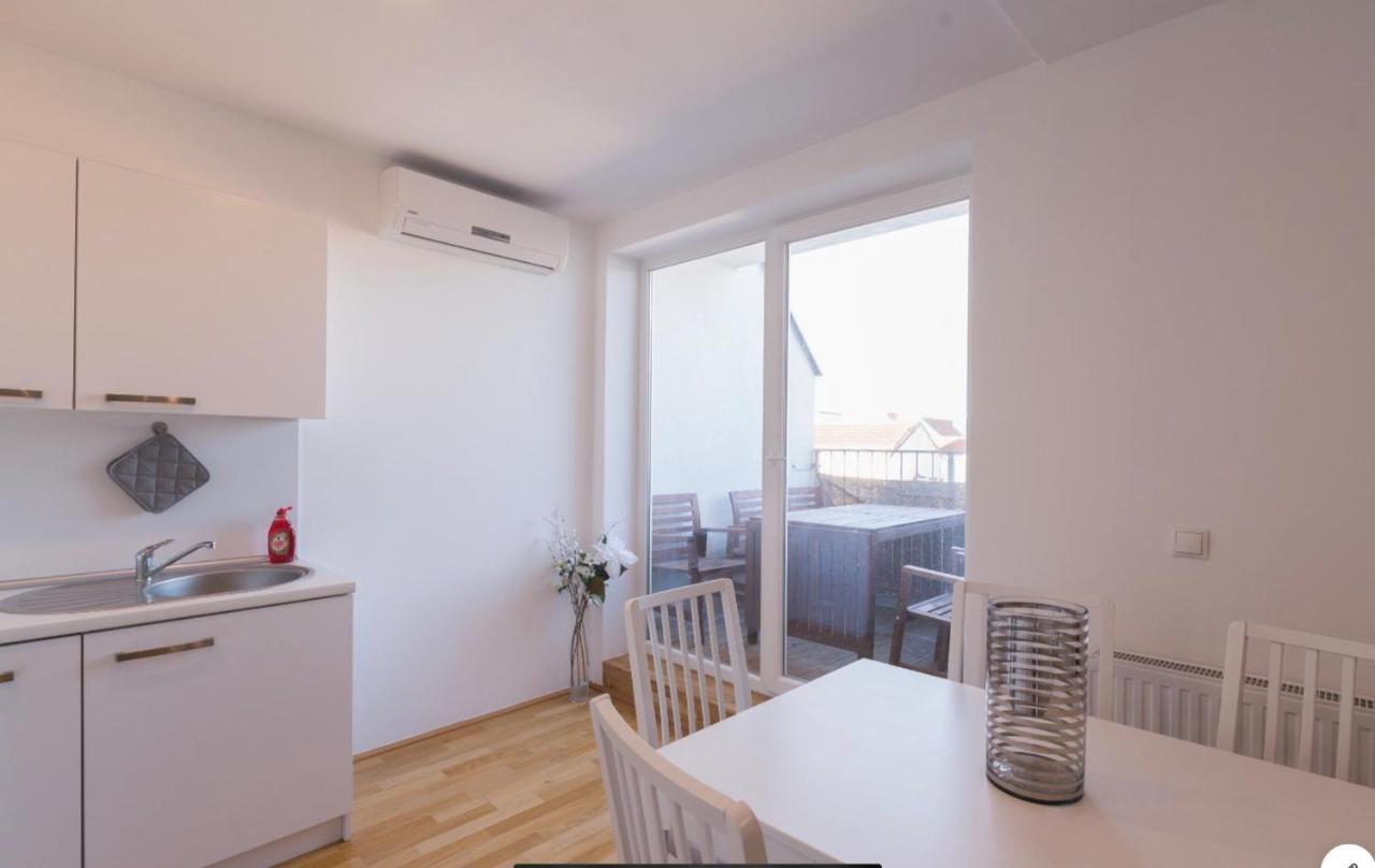 Апартаменты Sunny Penthouse L Dg1'14 Вена Экстерьер фото