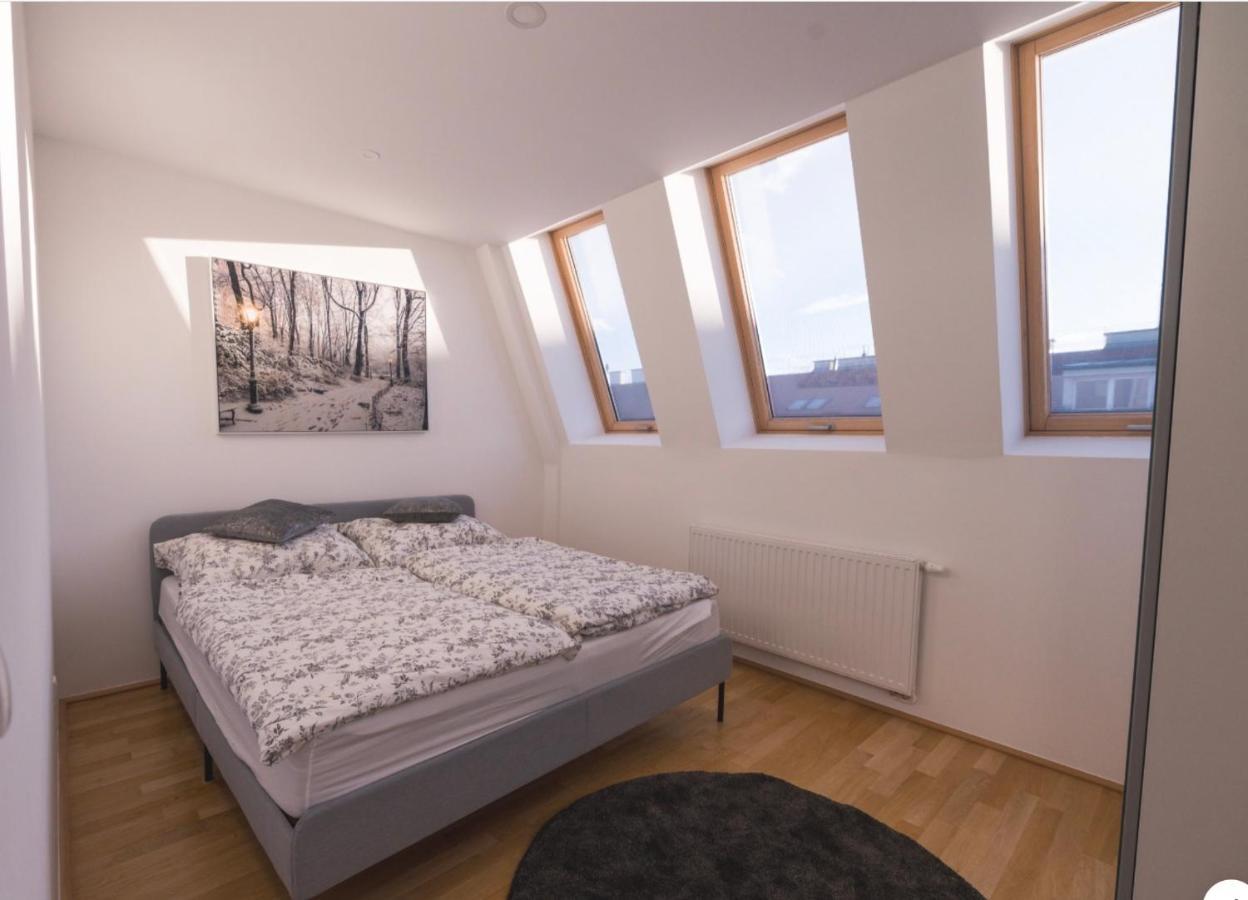 Апартаменты Sunny Penthouse L Dg1'14 Вена Экстерьер фото